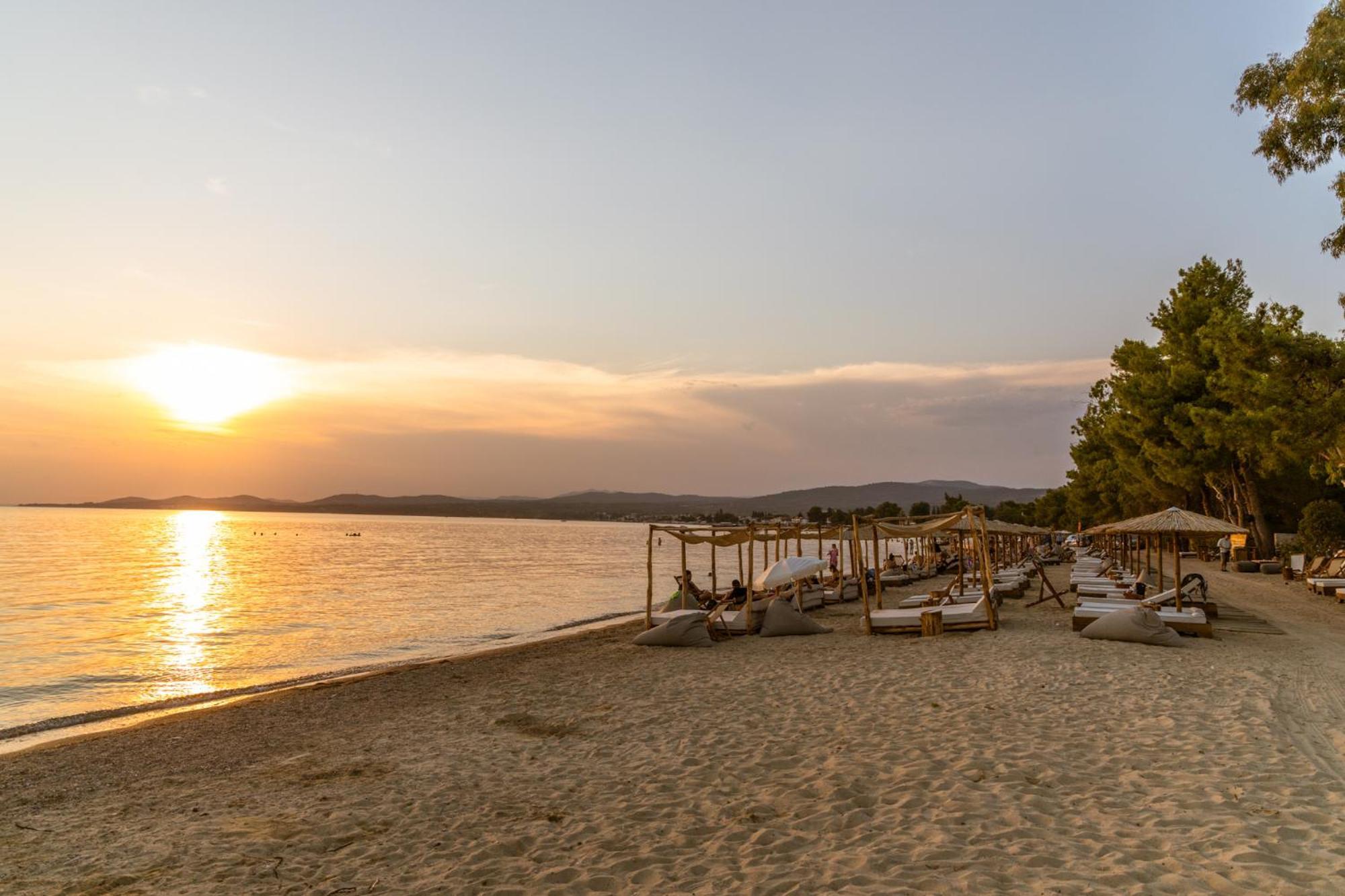 Ergon Beach House Nikiti Exterior photo